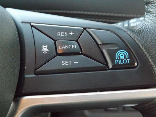 SERENA  S-HYBRID 4WD