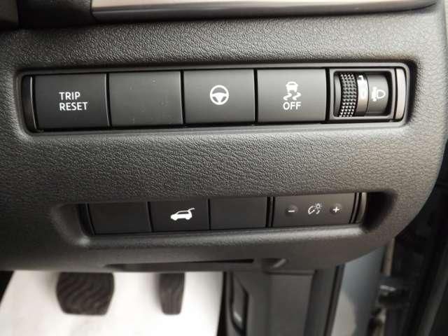 X-TRAIL HYBRID 4WD