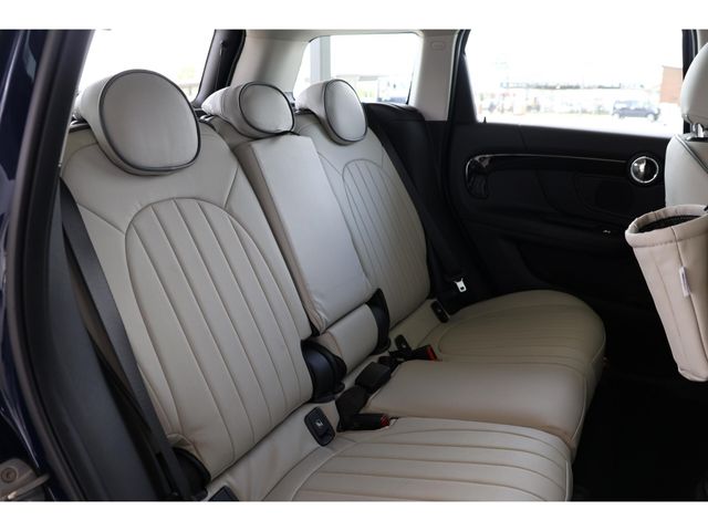 BMW MINI COOPER D CROSSOVER
