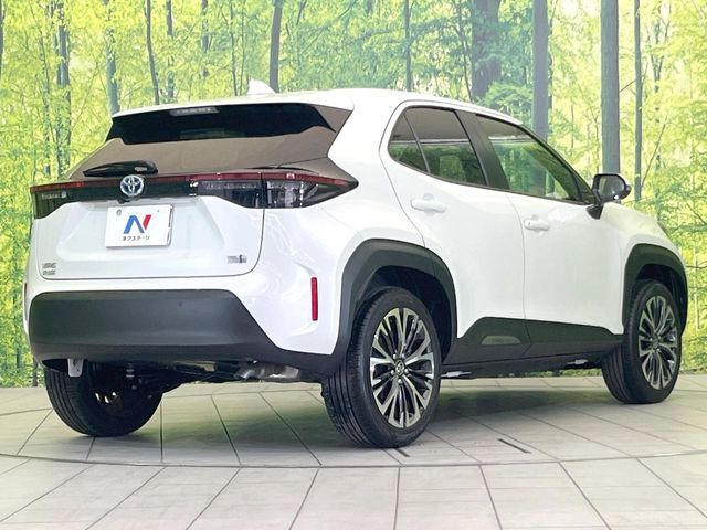 YARIS CROSS HYBRID
