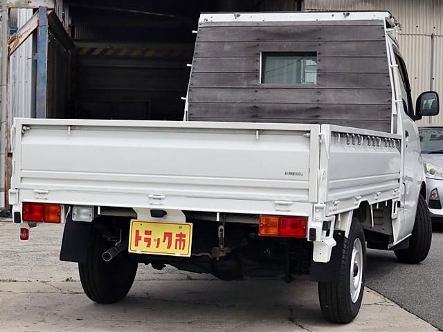 LITEACE truck 2WD