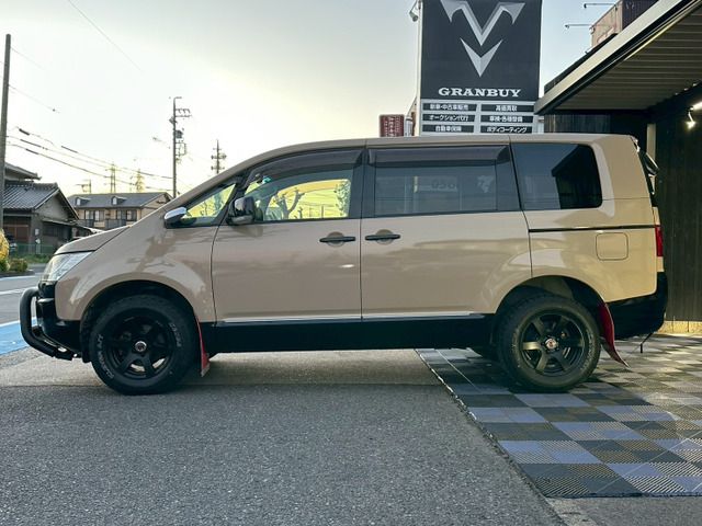 DELICA D:5 4WD