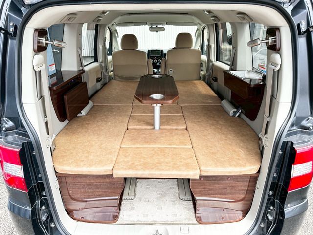 DELICA D:5 2WD