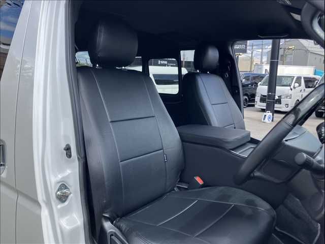 HIACE van 2WD