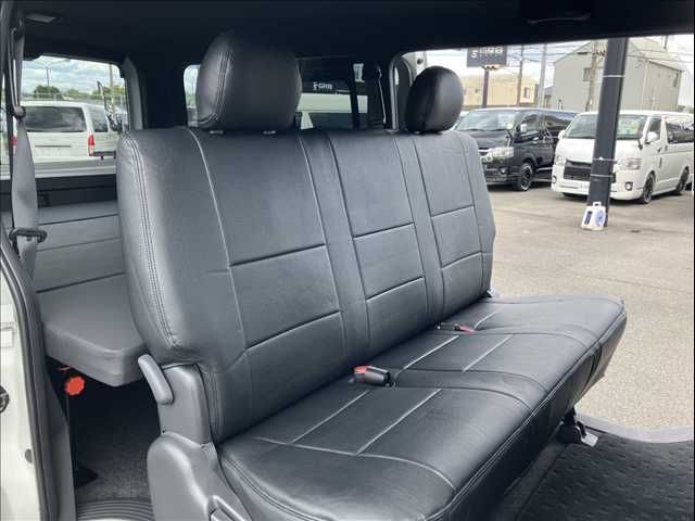 HIACE van 2WD