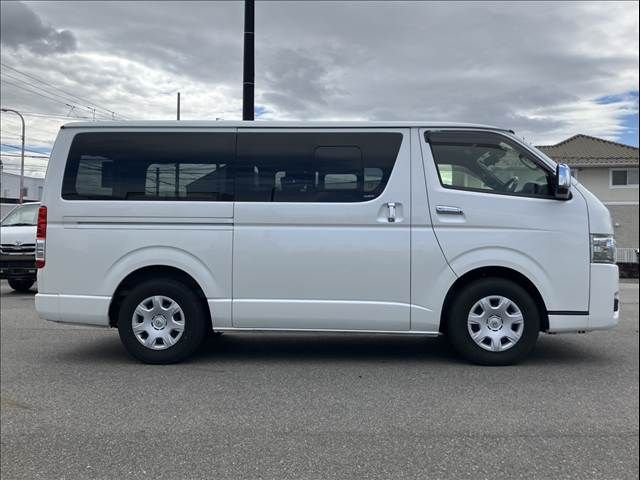 HIACE van 2WD