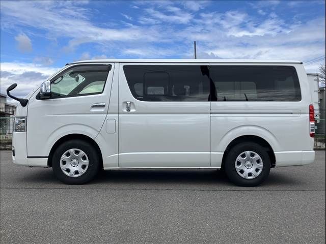 HIACE van 2WD