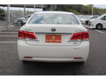 CROWN sedan hybrid