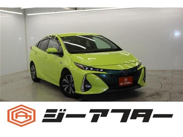 PRIUS PHV