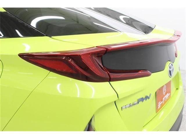 PRIUS PHV