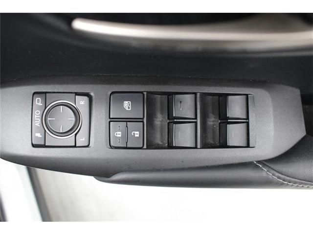 LEXUS NX300h