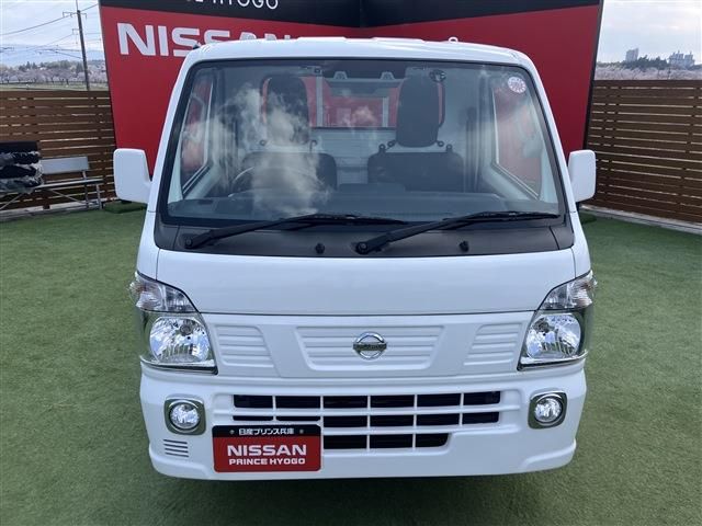 NT100 CLIPPER 4WD