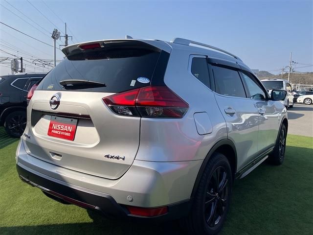 X-TRAIL 4WD