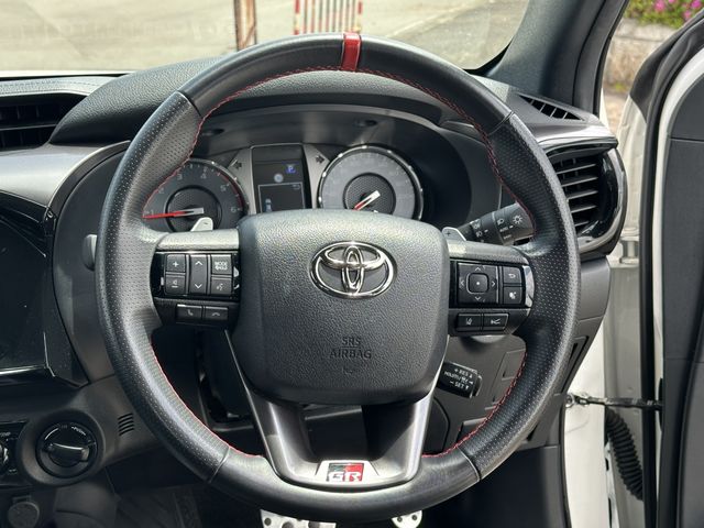 HILUX 4WD