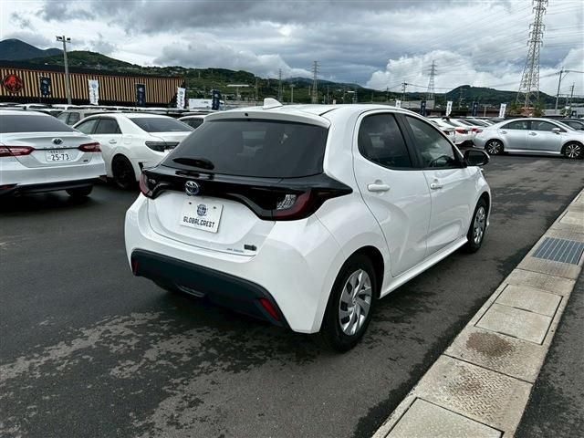 YARIS HYBRID
