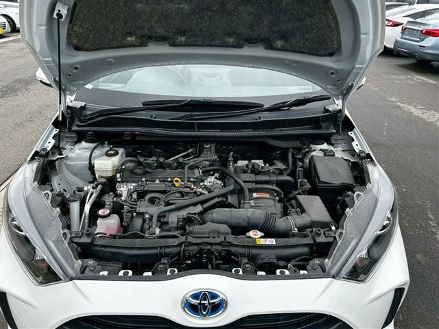 YARIS HYBRID