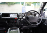 REGIUSACE 2WD van