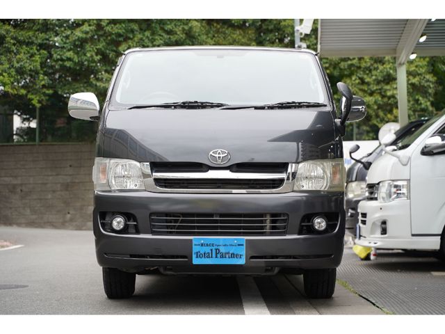 HIACE van 2WD