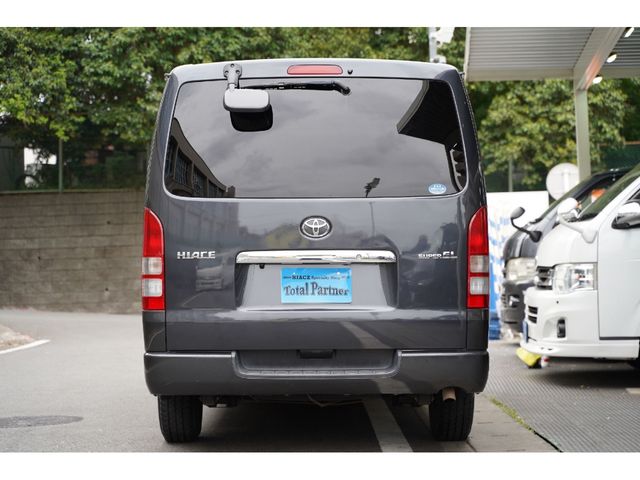 HIACE van 2WD