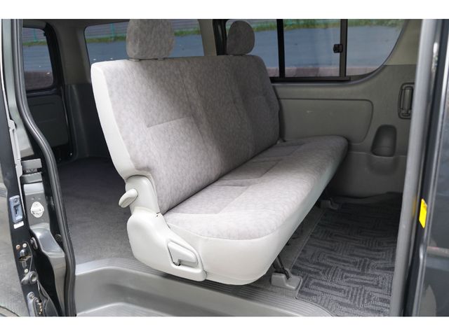 HIACE van 2WD