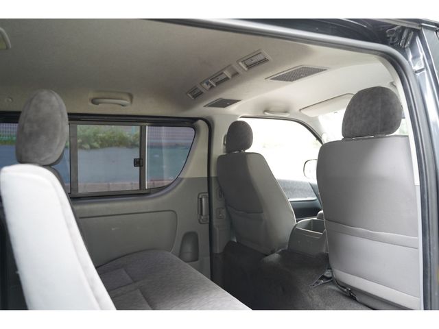 HIACE van 2WD