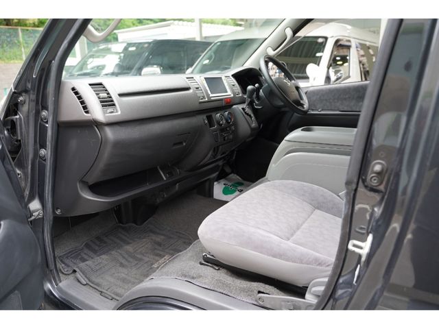 HIACE van 2WD