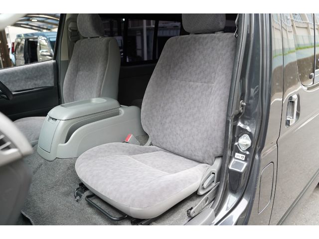 HIACE van 2WD