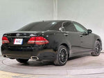 CROWN sedan