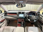 CROWN sedan