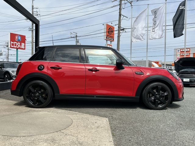 MINI COOPER SD 5DOOR