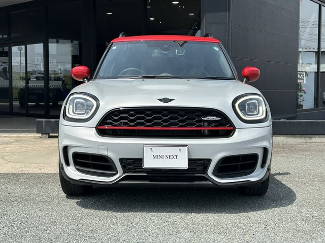 MINI CROSSOVER