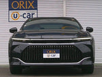 CROWN sedan hybrid