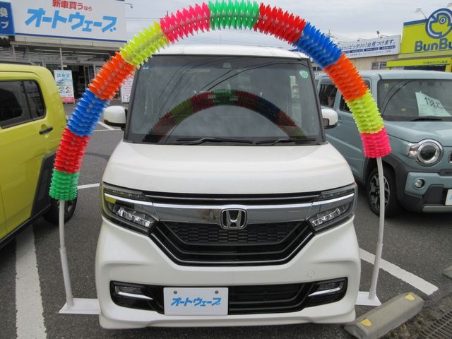 N BOX CUSTOM