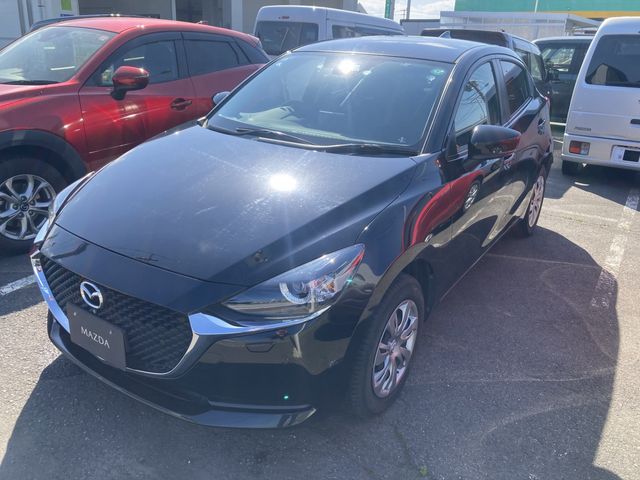 MAZDA2