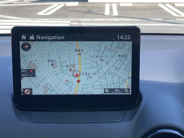 MAZDA2