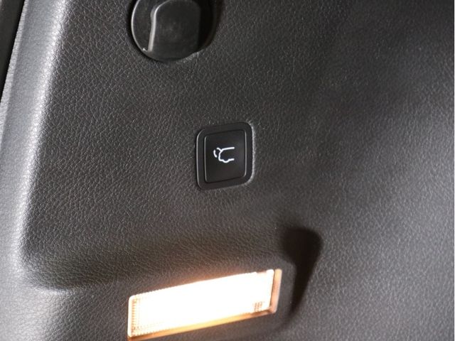 JEEP COMMANDER