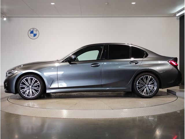 BMW 3 Series sedan