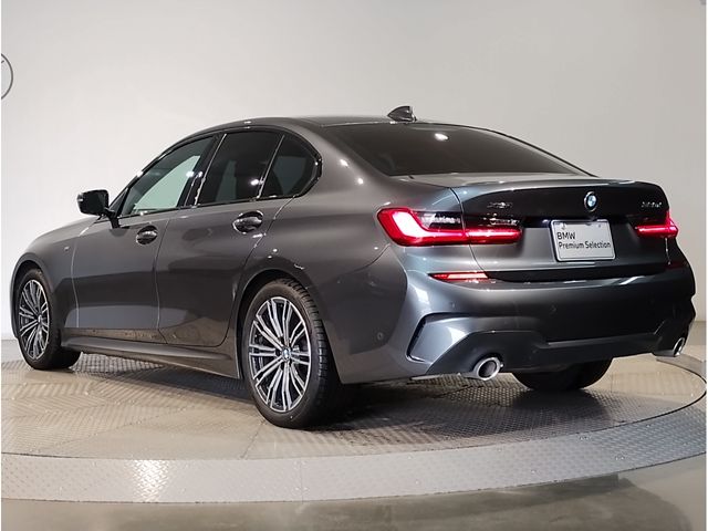 BMW 3 Series sedan