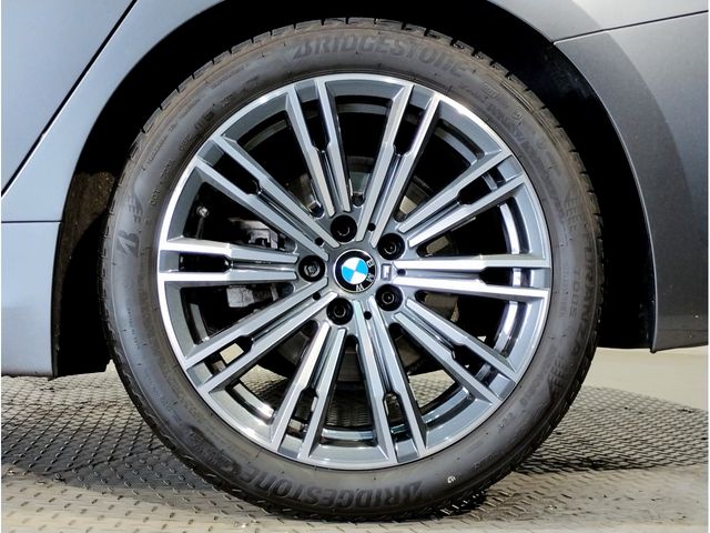BMW 3 Series sedan