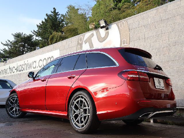 MERCEDES BENZ E class stationwagon