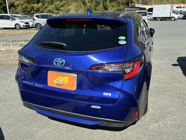 COROLLA TOURING HYBRID 4WD