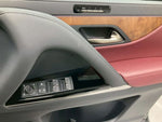 LEXUS LX600