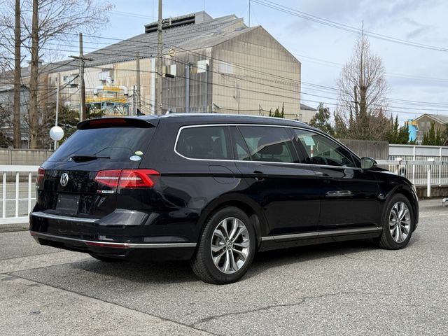 VOLKSWAGEN PASSAT VARIANT