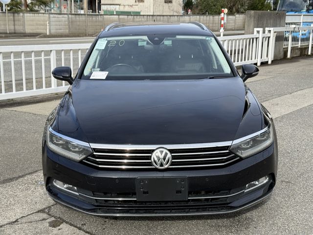 VOLKSWAGEN PASSAT VARIANT