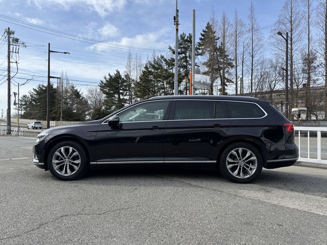 VOLKSWAGEN PASSAT VARIANT