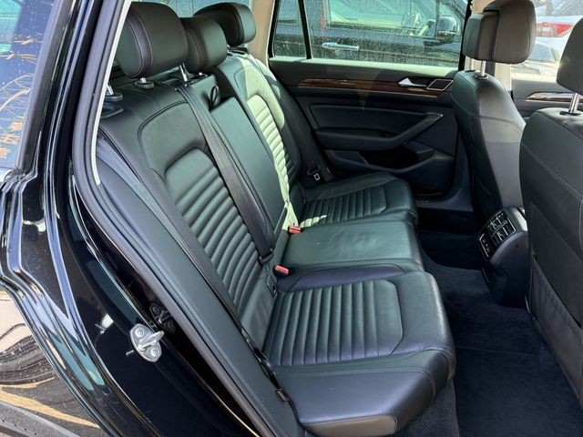 VOLKSWAGEN PASSAT VARIANT