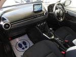 MAZDA2