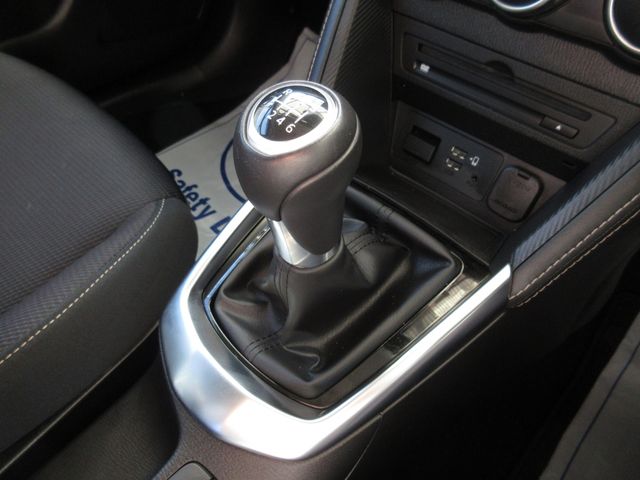MAZDA2
