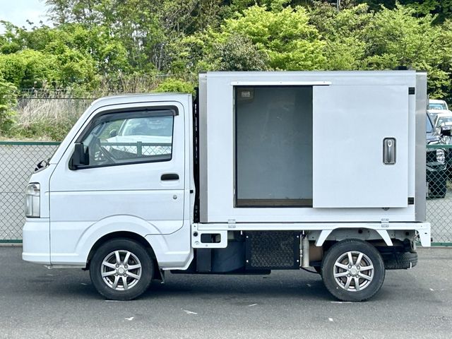CARRY truck