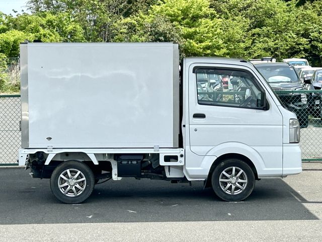 CARRY truck